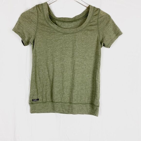 URBAN OUTFITTERS Vintage Y2K Gentle Fawn t- shirt - Picture 2 of 3